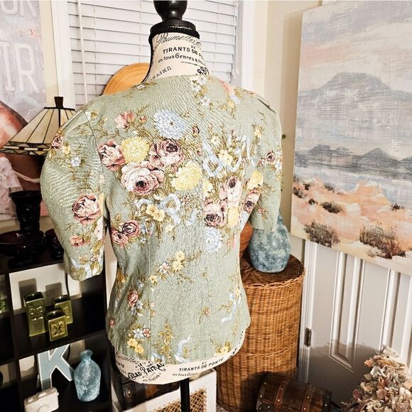 Vtg Lady Carol Preppy Tapestry Design Floral Statement Blouse. - Picture 6 of 15